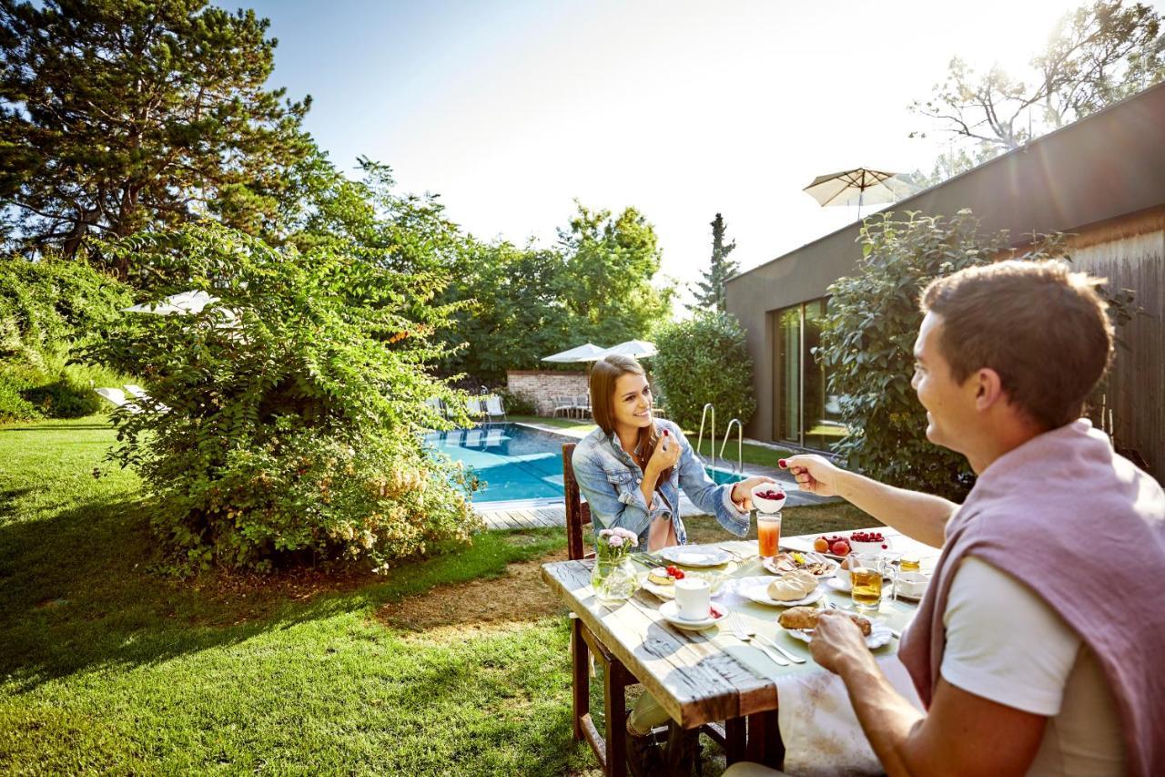 Hotel Landhaus Moserhof 굼폴드스키르첸 외부 사진