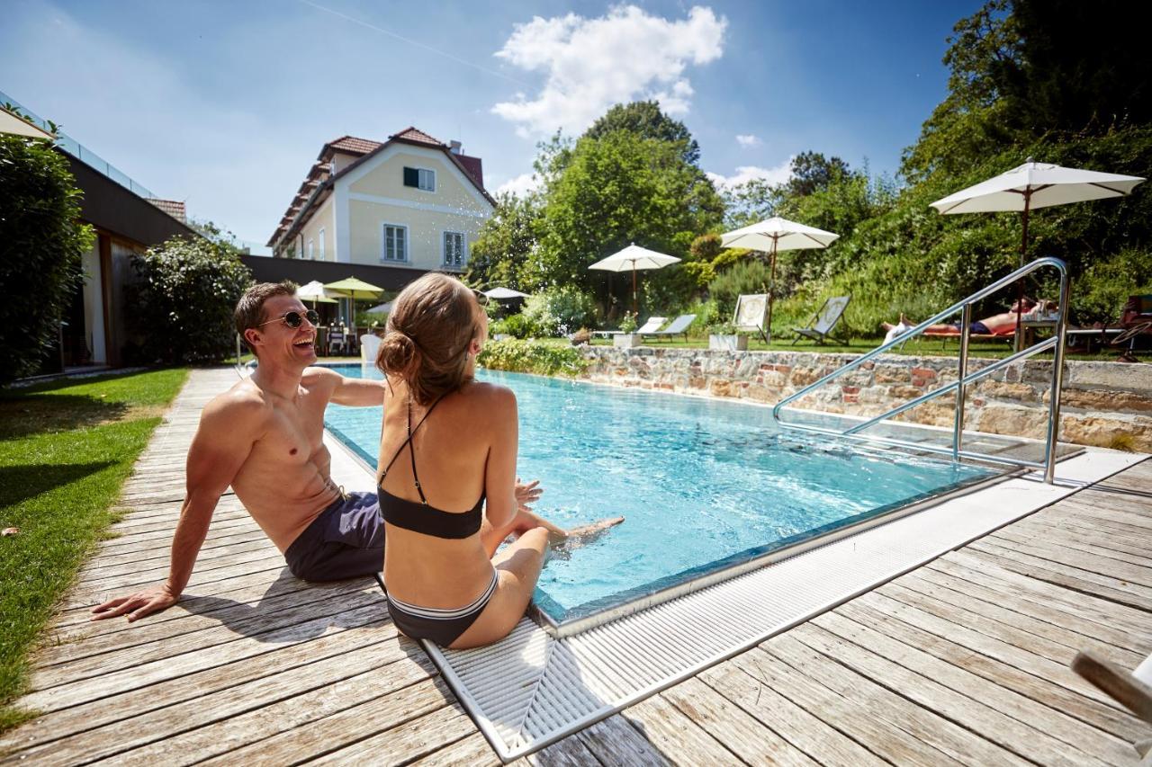 Hotel Landhaus Moserhof 굼폴드스키르첸 외부 사진