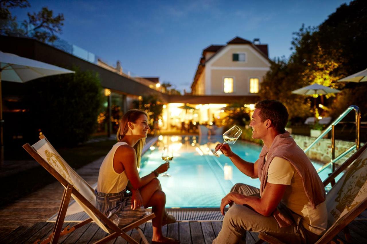 Hotel Landhaus Moserhof 굼폴드스키르첸 외부 사진